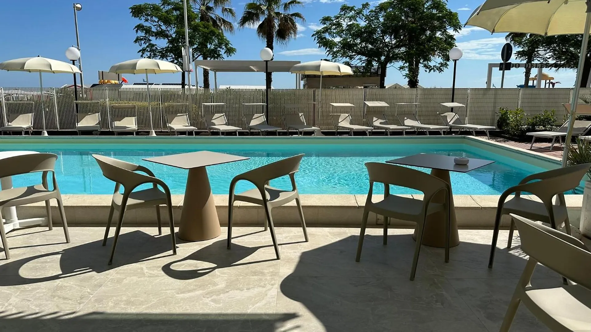 Hotel Tropic - Fronte Mare Riccione Italien